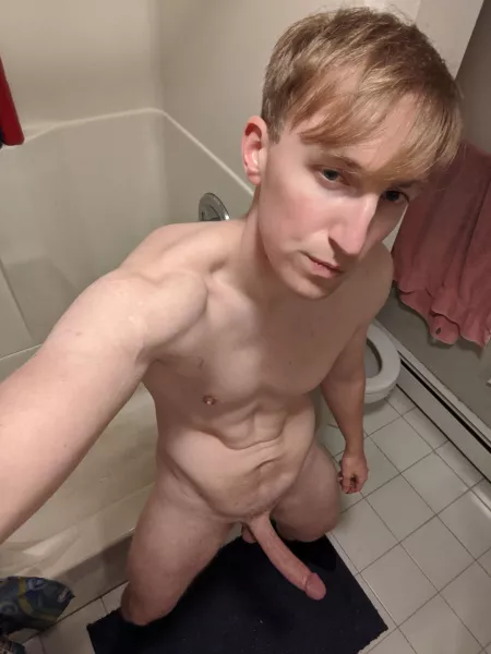 Looking for some attention tonight 😏 by swaggy_boii