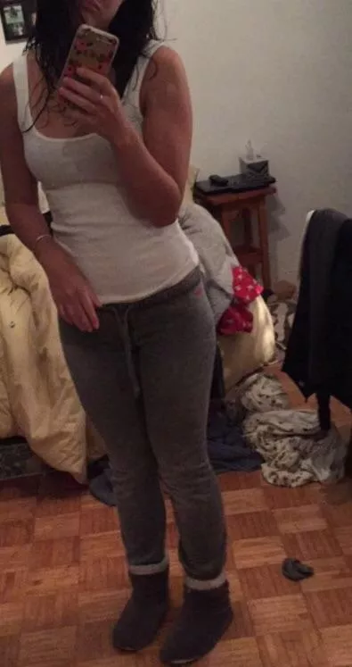 Looking for someone to cum tribute my gf. Kik is tributeher22 posted by [deleted]