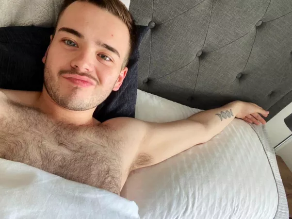 Looking for someone to fill the space 👉👈 by harrypizza