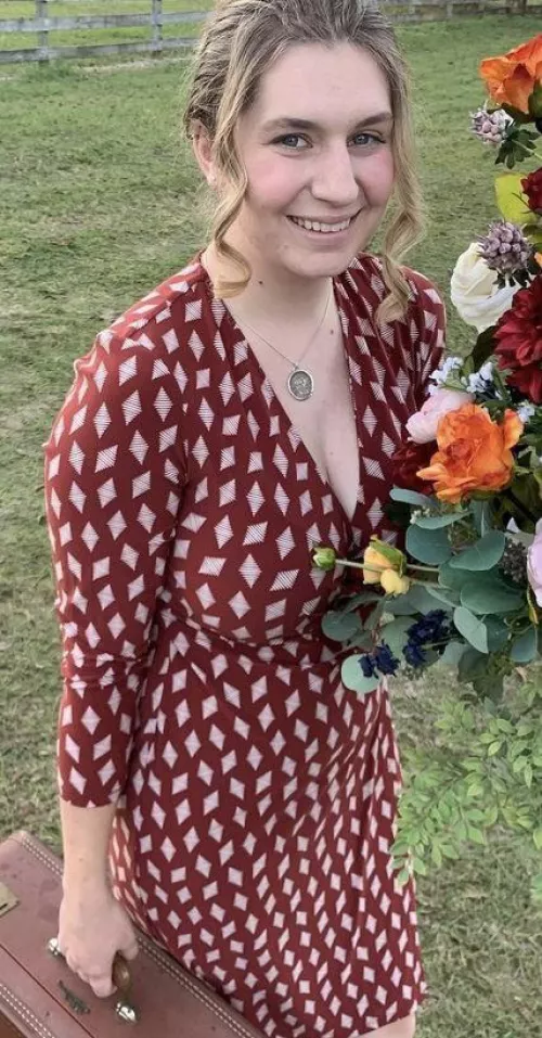 Looking good in that dress by jerkthrow7