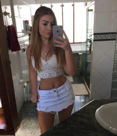 Looking great by dafitticris