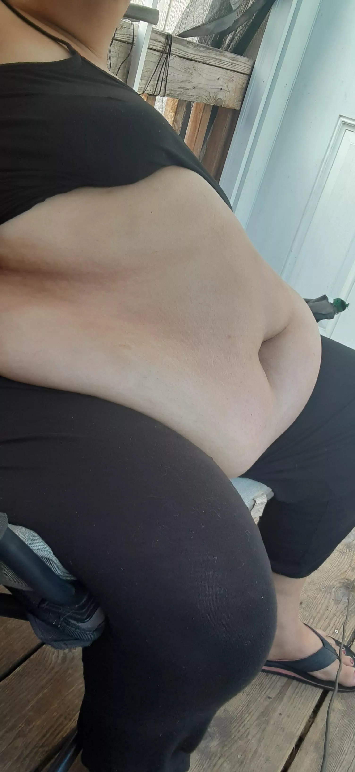 Looking huge today posted by bellebelly2020