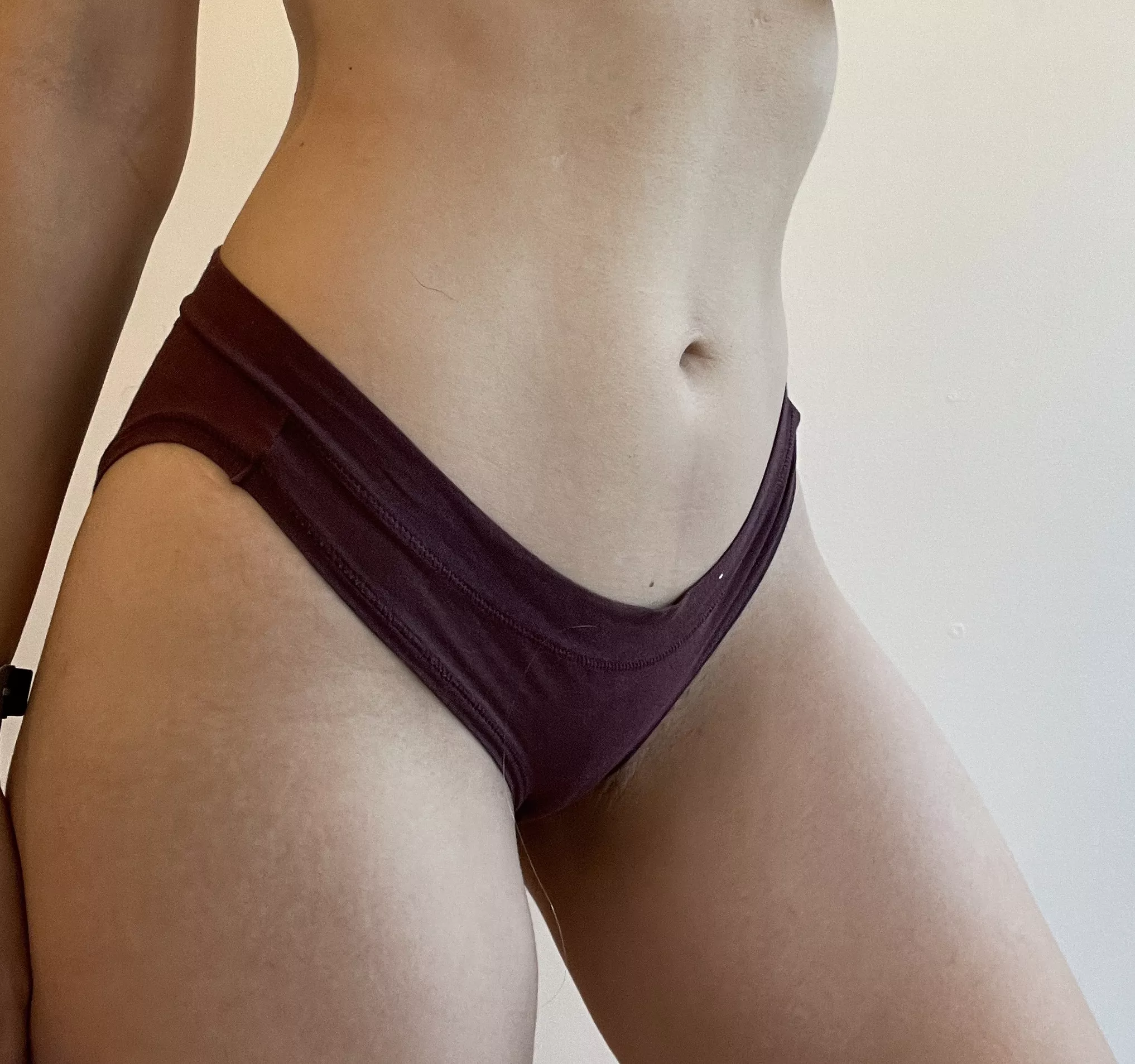 Looking to snuggle up with me on a Friday night? 😇 [selling][female][USA] posted by WalkWithRenegade