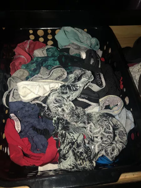 Looking to swap thong pics with buds. Must be able to send live picture! Check my profile if interested by C30611