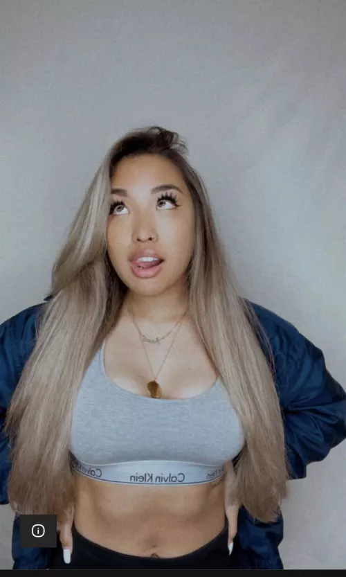 looking to trade and talk about women/sex DM me for more by applesnoranges32