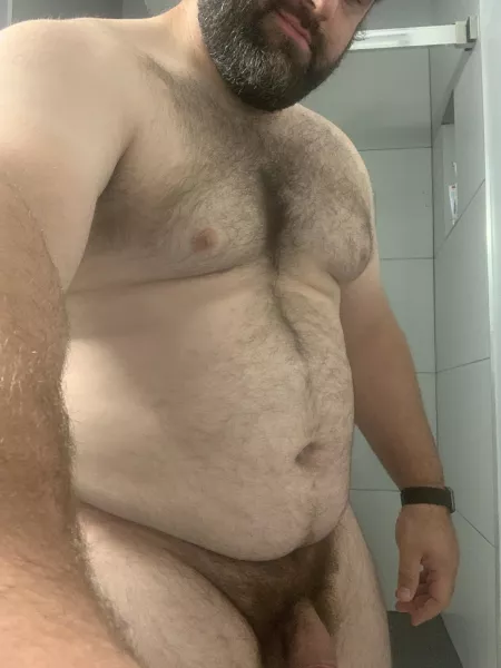 Look’n for them hairy otter butts. I’d even flip for the right guy. by BearDadforBottoms