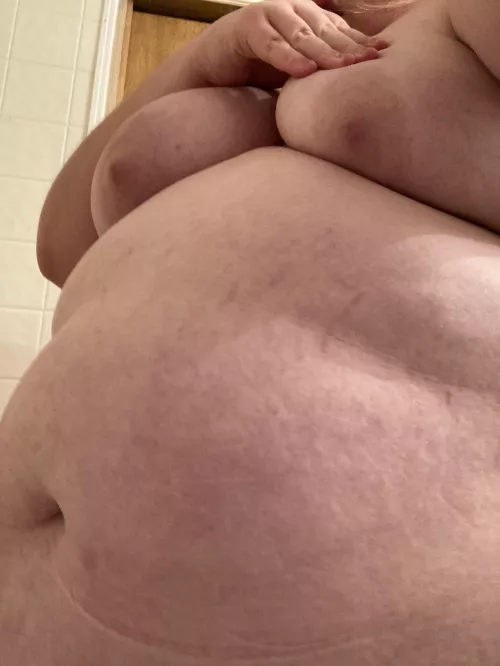 looks like i’ve definitely gained some weight, what do you think? by goddesskarma3