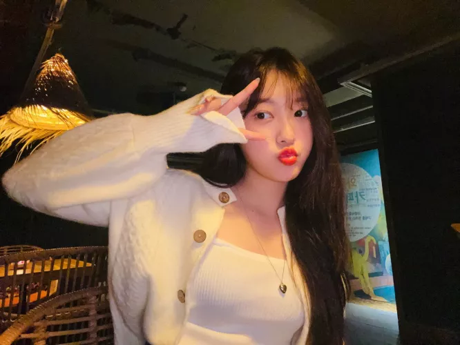 Loona - Choerry by lerolero09