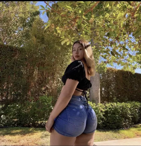 Lord have mercy 😩 what an ass especially in those shorts by Highfun20