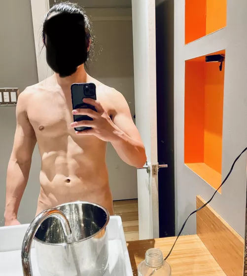 Lost 15+ lbs in a few days to make weight for a fight (weight cut) by AsianWayYouWantIt