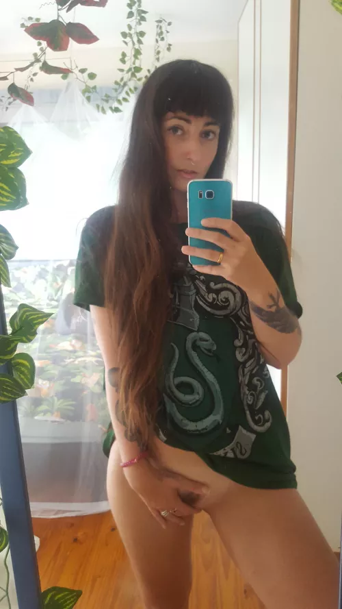 Loungewear only really needs a top right? by Scarlet-is-here