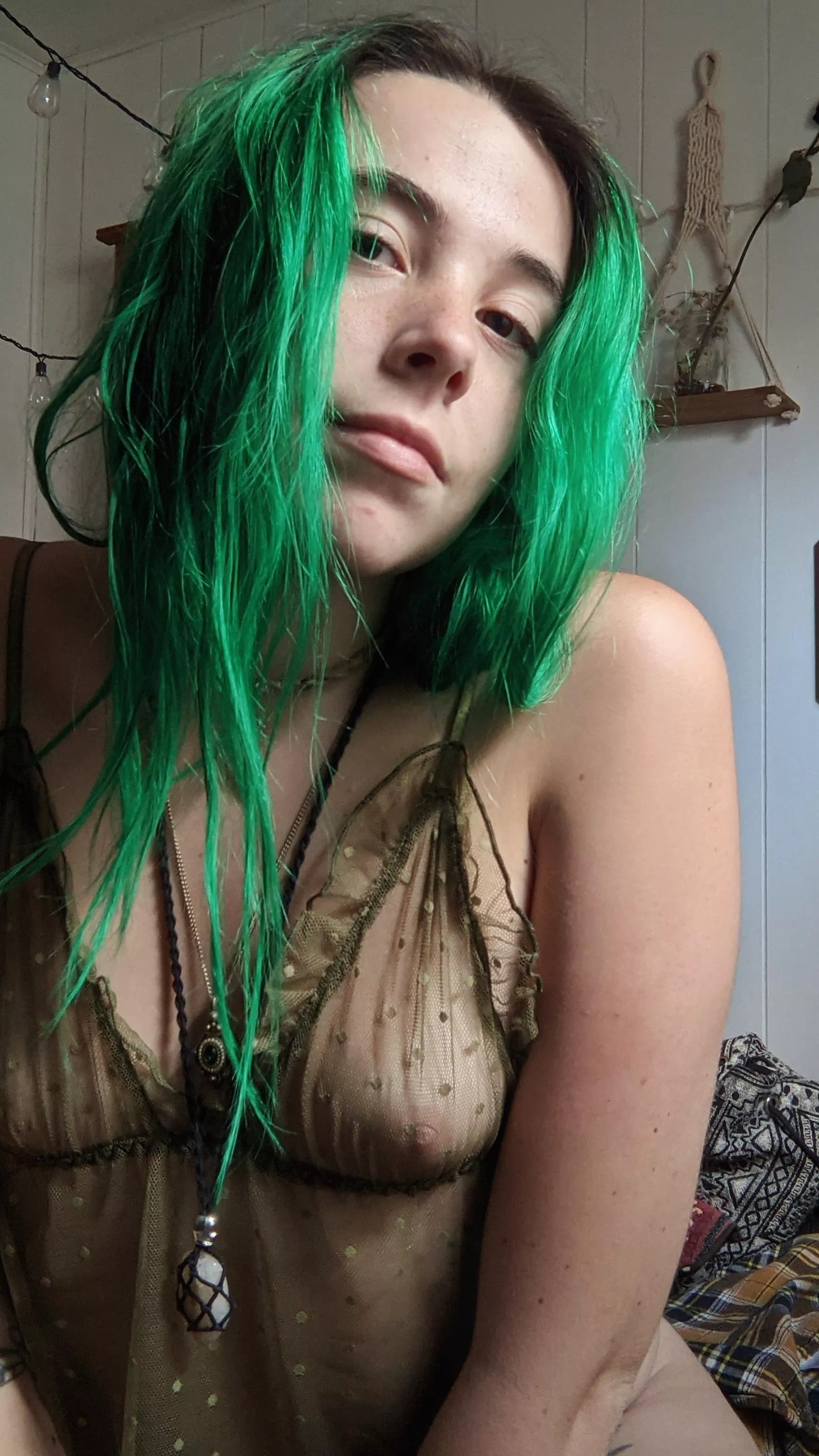 lounging about in lingerie, wanna join me? posted by makinlovetomyvibes