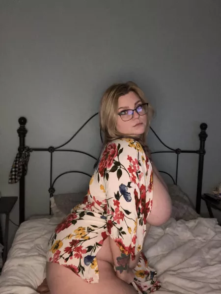 Lounging around❤️ by mcnuggetsara