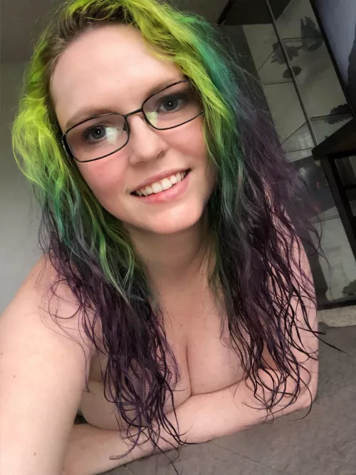 Lounging around naked is always a delight. by barekarebear