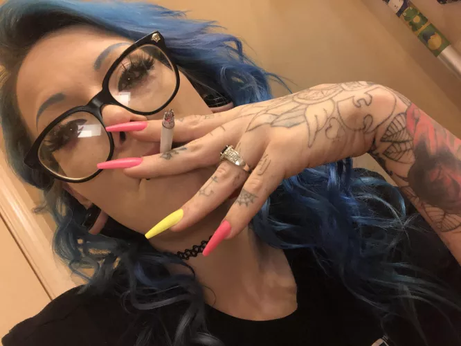 Love a good puff after the rough nights by jxxxa