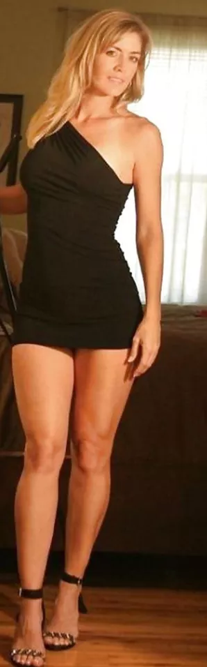 Love a milf posted by tilaclarita