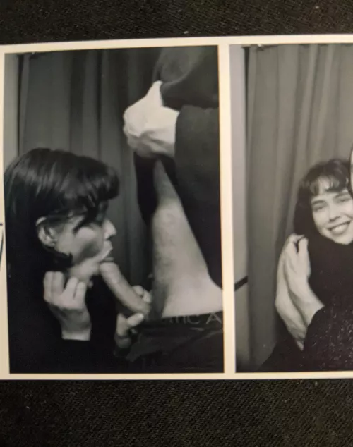 Love a photobooth, especially when it leaves the photo on the screen for the next person 😁 by 2ShkDunn