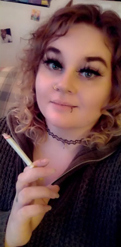 Love and light my friends, hope you all have a great day 💖💖 by voidddevoiddd