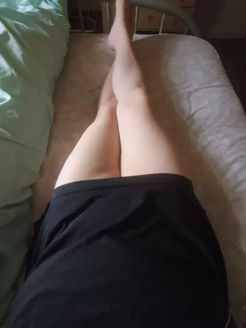 Love baggy t-shirts! Can hide my lack of Knickers... 😈😉 by Ava_nixxy