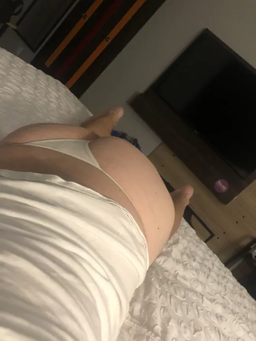 Love being me in hotel by wifesclothes09