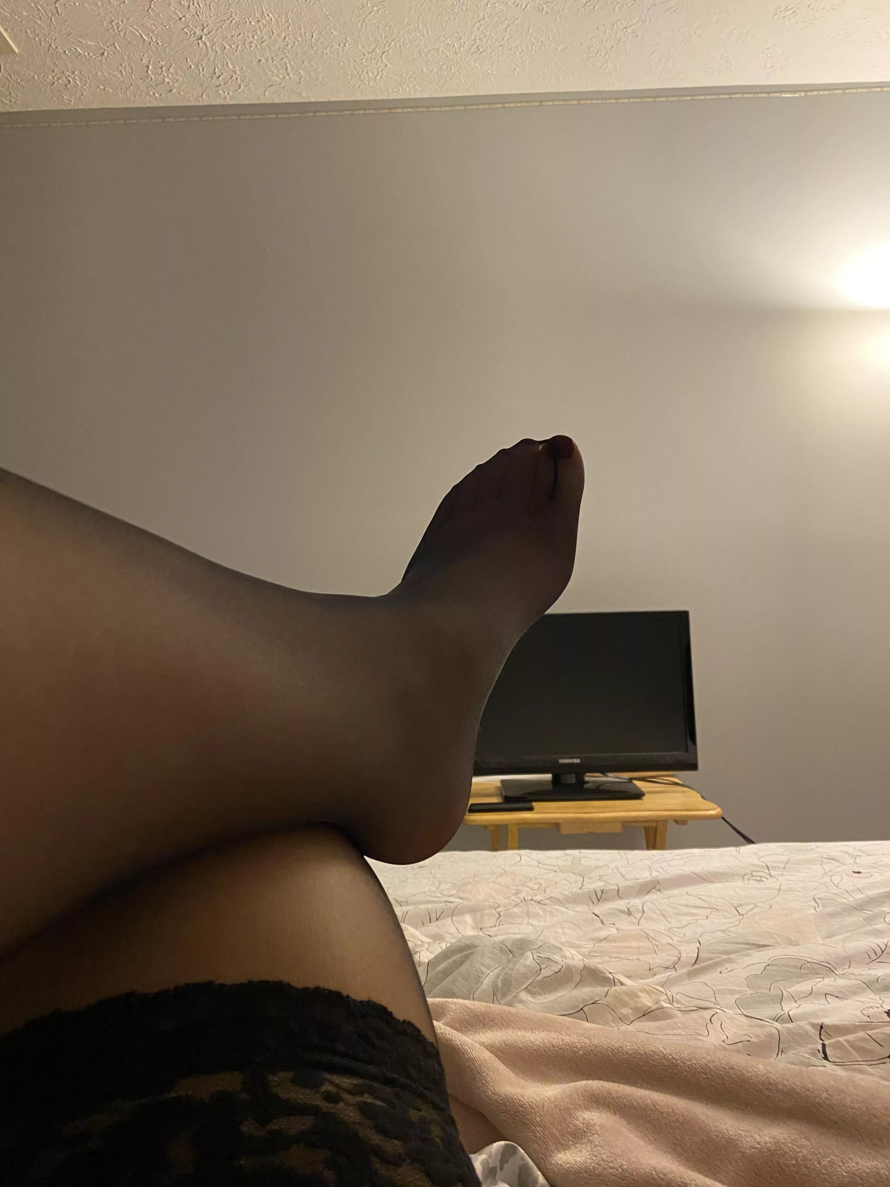 love black nylon 🖤 posted by Both_Concept_4013