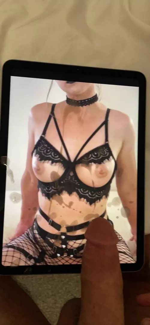 Love cumming all over your girl by dadrewsjii