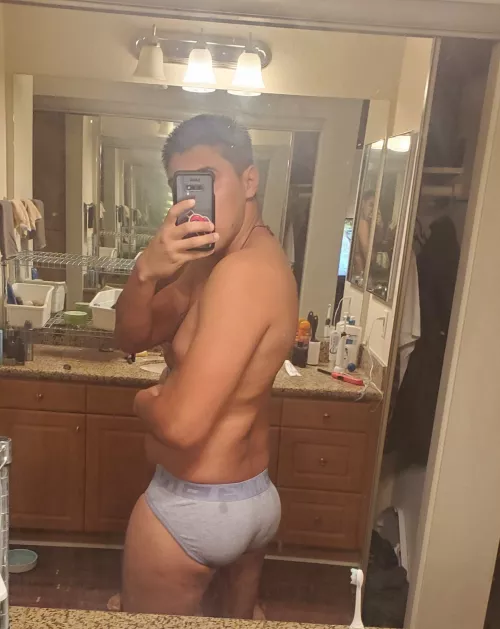 Love having my ass grabbed by Maize0