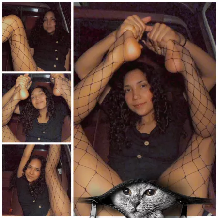 Love how flexible I’m getting ❤️😊 by Whatiswhat3