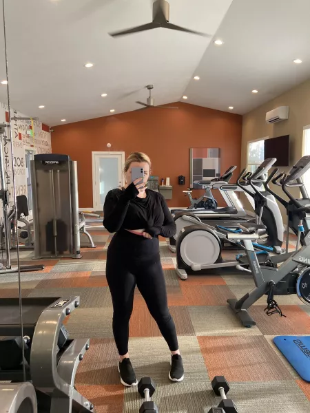 Love how they show of my legs. 😋 by Zoeskydiamonds