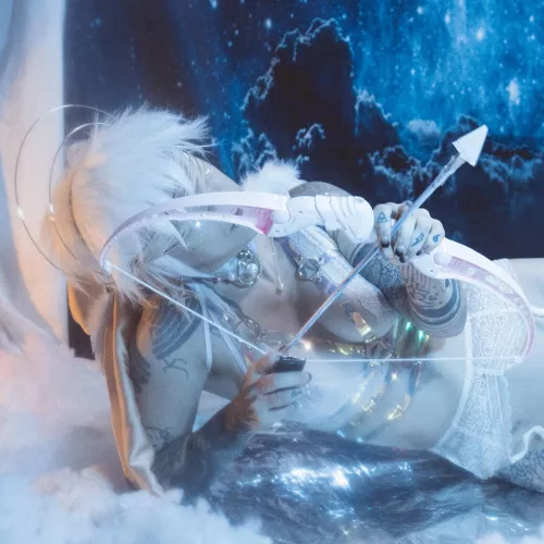 Love is blind by UrsinaeVespera