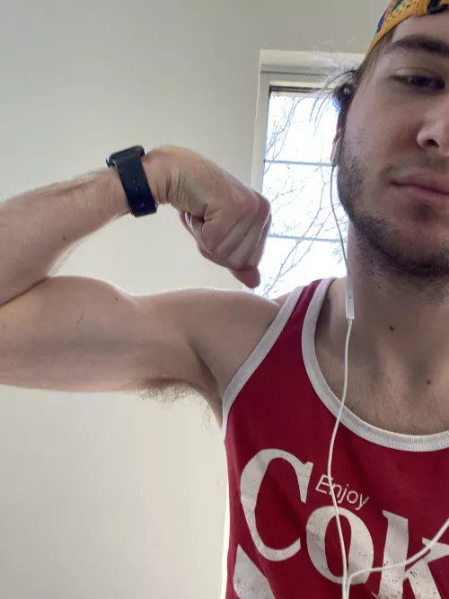 Love life, get gainz by datbttmboi