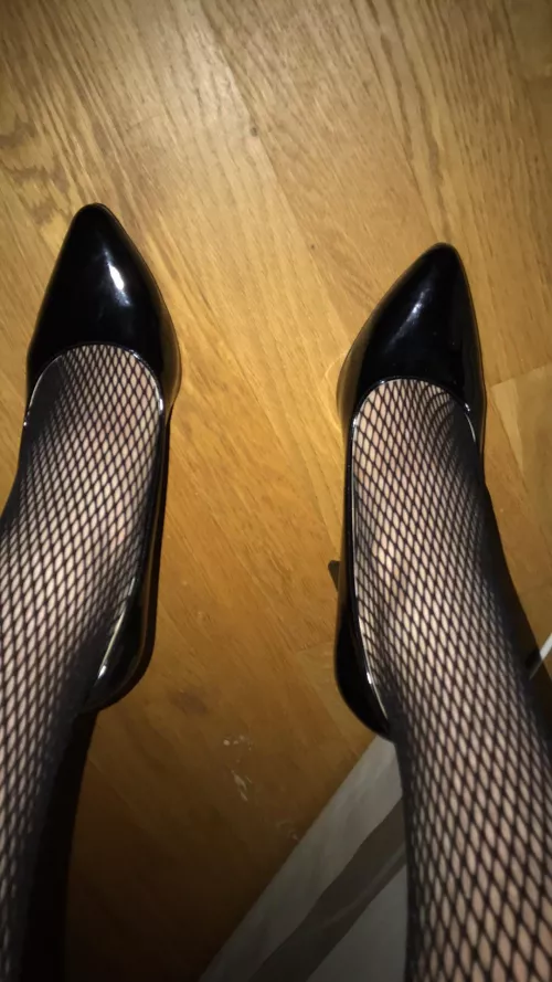 Love my fishnets and heels 👠 by SissyMaria22