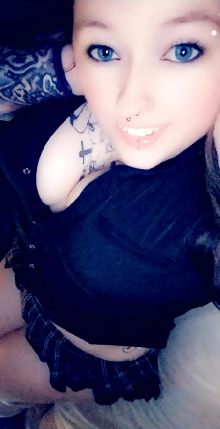 Love my school girl outfit 😍 by IronMaidenGirlx