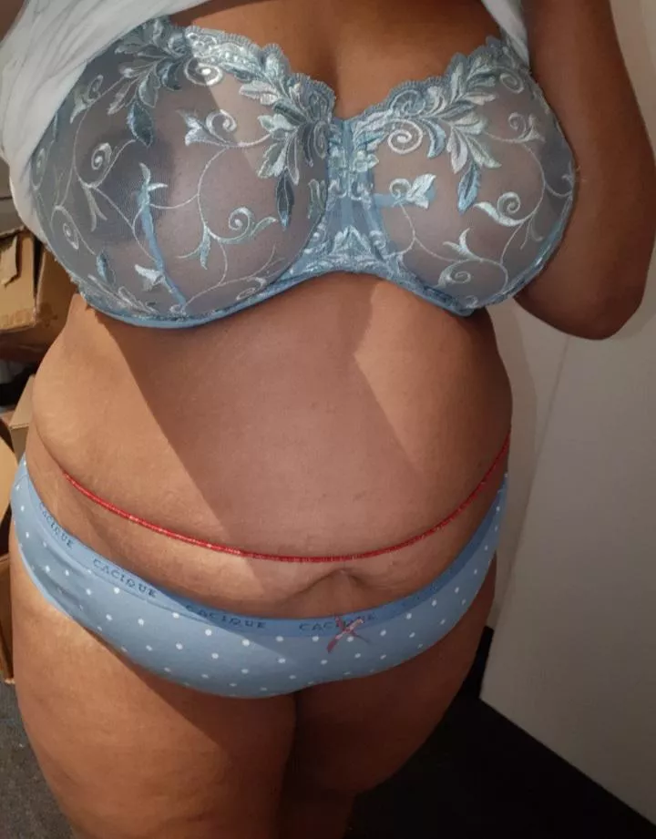 Love my sheer bra 😘 posted by moncore