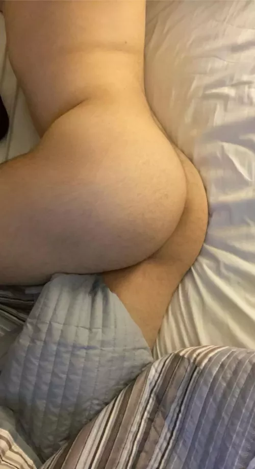 Love sleeping naked by Alternative_Street44