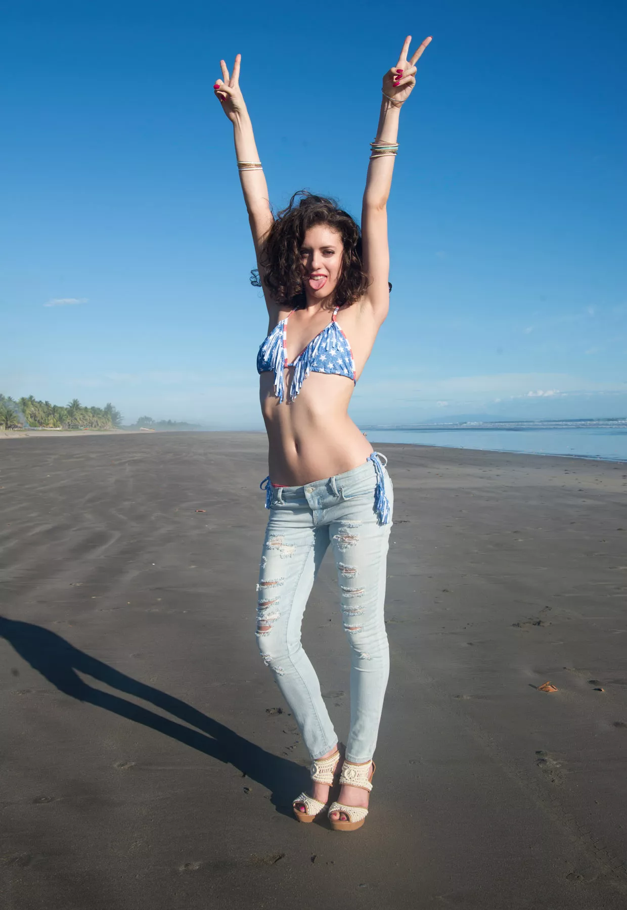 Love the beach! posted by onaartist