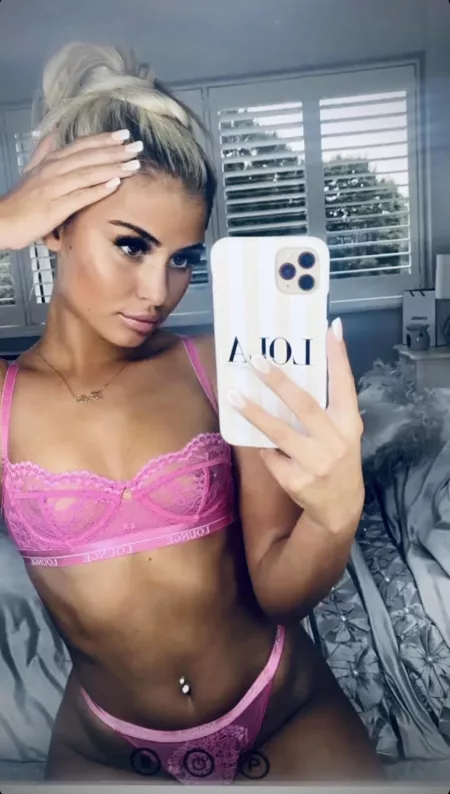 Love the piercings by bradley469