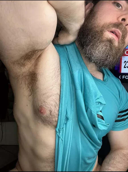 Love the smell of my musky sweaty hairy armpits , anyone else into that pit stink ? by BushDick8