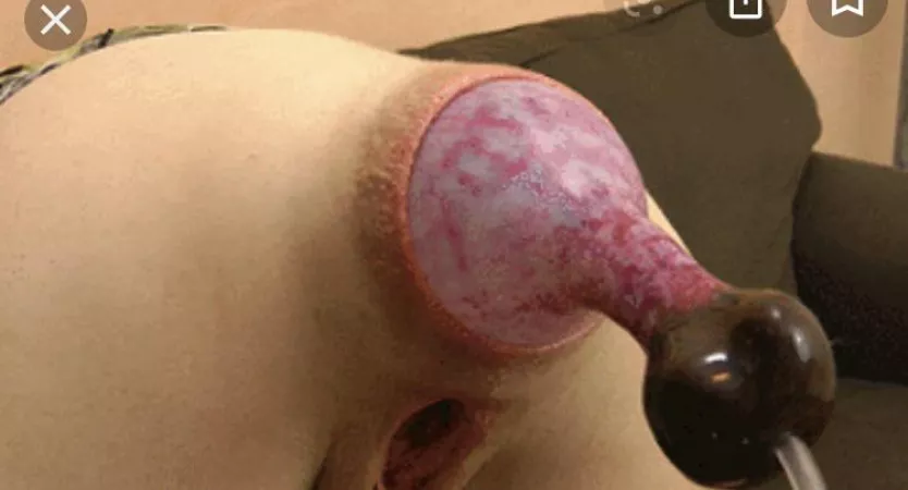 Love the stretch! Would love to stretch some lucky lady out like that. Would even let her try that shit to me by readski1216