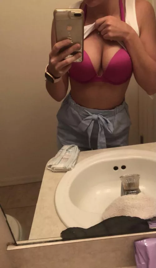 Love this bikini top by Emmashared