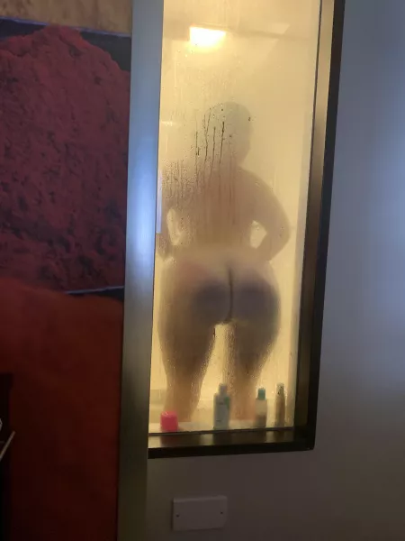 Love this hotel shower by throwaway19041602