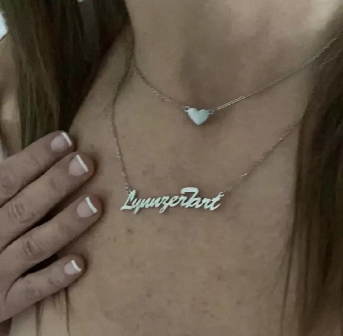 Love this necklace 54yo posted by Lynnzertart1