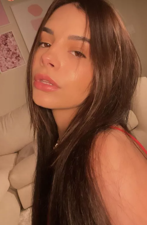 Love this selfie😍 by Gottagetthemhoes22