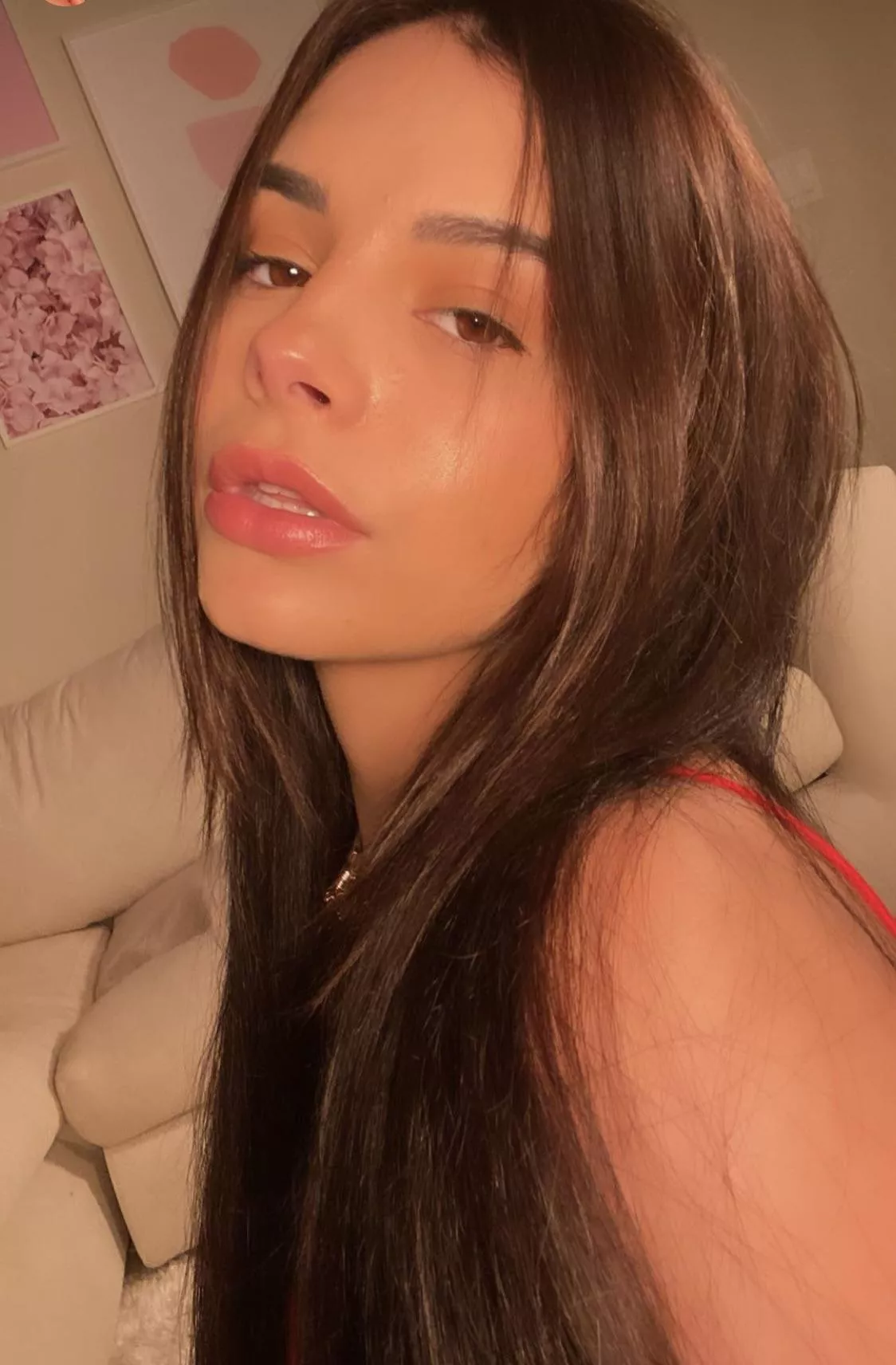 Love this selfie😍 posted by Gottagetthemhoes22