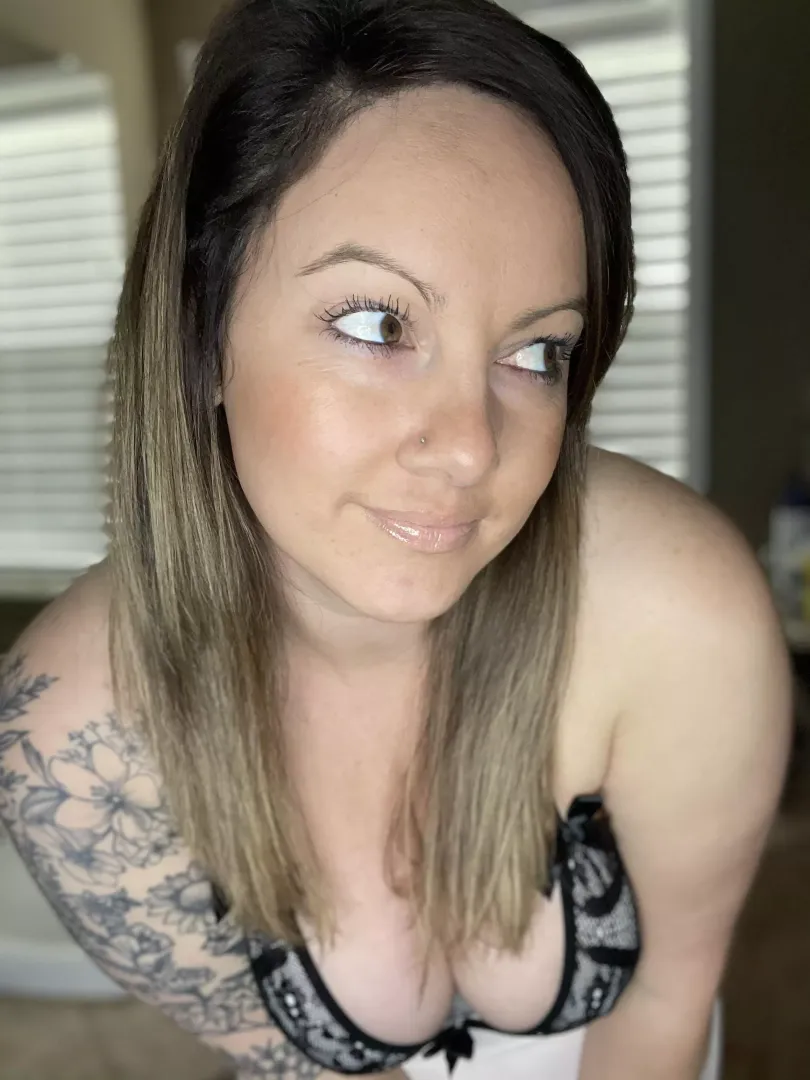 Love to be called Babe ☺️🌻 posted by LilAndi24