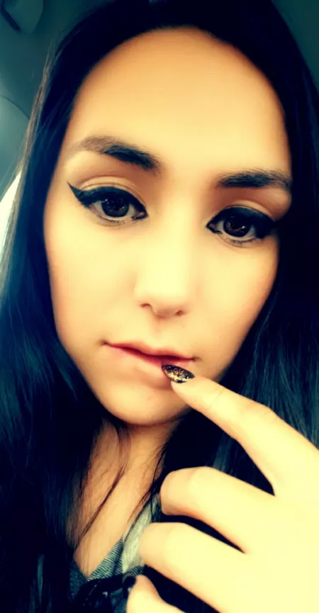 Love to be naughty by Tia_valentine