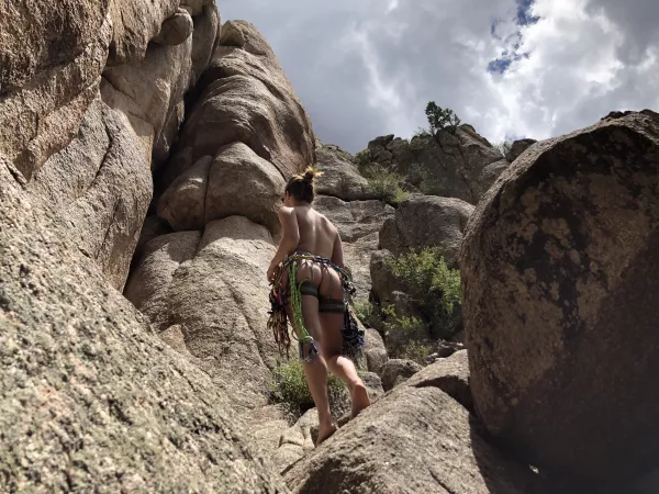 love to find empty crags by sunday_vibes