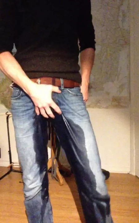 Love wetting my jeans. by wetfullyclothed