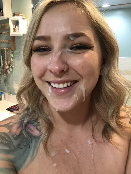 Love when hubby covers me in thick cum 🤤😋 by Curvaceouswifey92