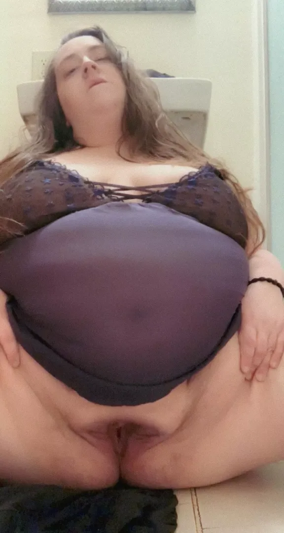 👄 👻loveleighbeexxx posted by loveleighhbee